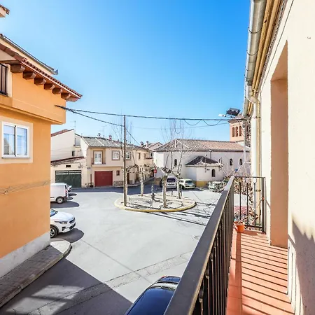 Casa La Parra * La Lastrilla